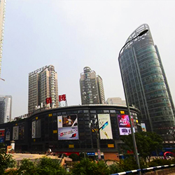 重庆市高新技术产业开发区强鼎照相器材经营部