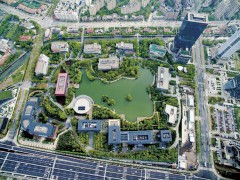 探访华为上海研发中心：5G新基建加速发展 产业化应用空间巨大