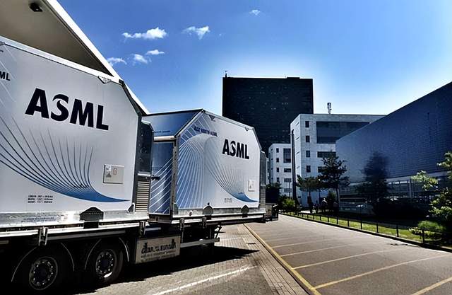 台积电南京工厂继续扩产，意味着ASML将会继续对中国出售光刻机